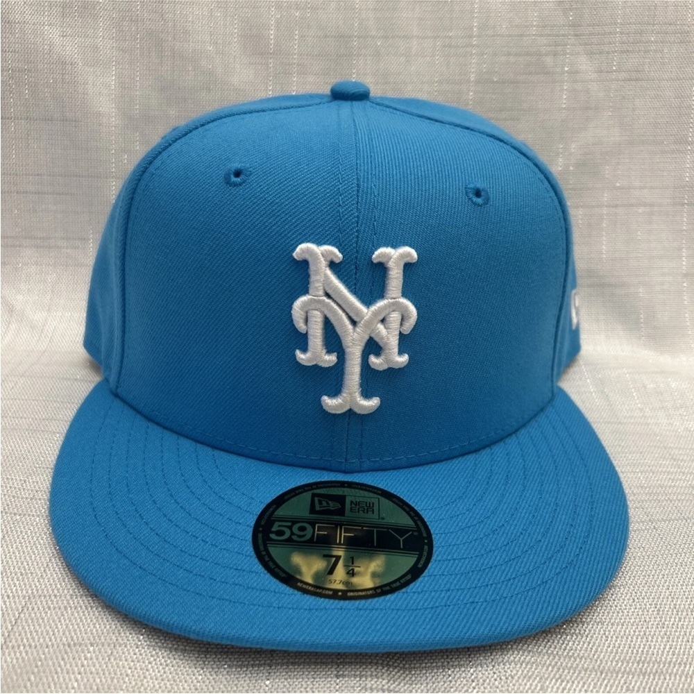 New Era Blue Fitted Cap with White NY Mets Logo 7 1/4